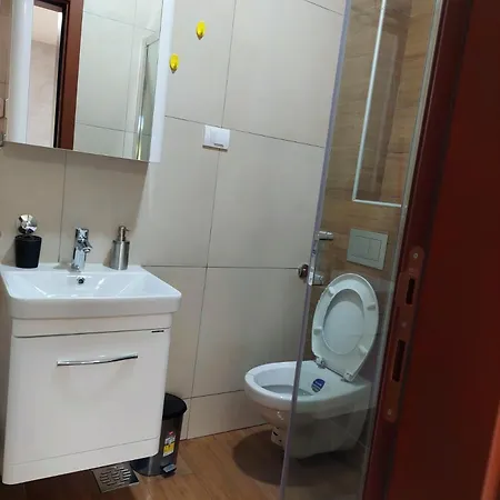 Divci Tron 12 *